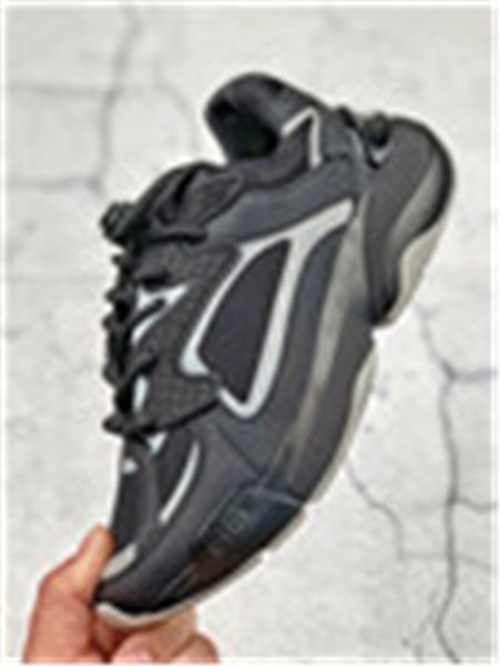 

brand 19ss obliques b24 b23 sneaker 3m reflective with cannage motif mens fashion designer shoes for men women sneakers shoes