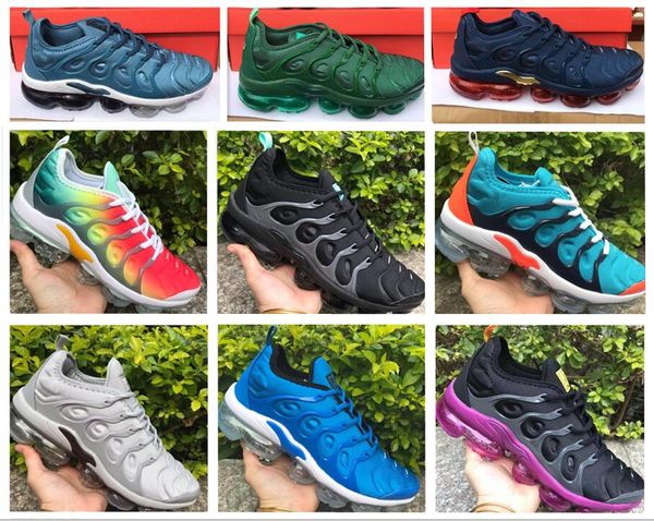 

2019 tn plu men ca ual hoe color matching neaker metallic white ilver colorful for male hoe pack triple black ize 40 46