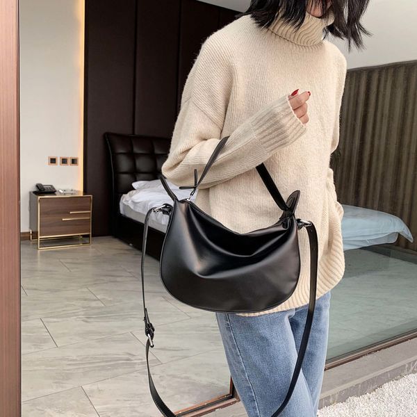 

leather crossbody bas for women shoulder bag large capacity travel shoulder bag 2020 female bolso mujer women handbag and purse