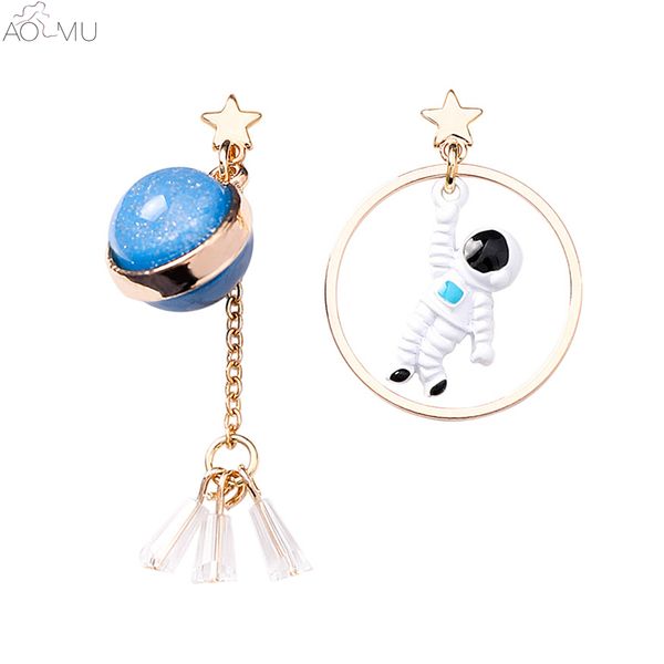 

aomu korea sweet astronaut planet moon geometric asymmetry rount metal drop earrings for women girl party gift jewelry, Silver