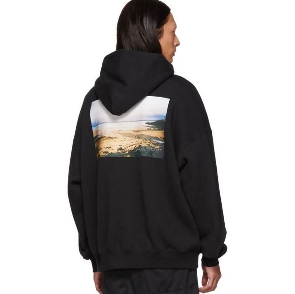 Der EU Pullover wird zum Trend Mode Der EU Pullover wird zum Trend Mode