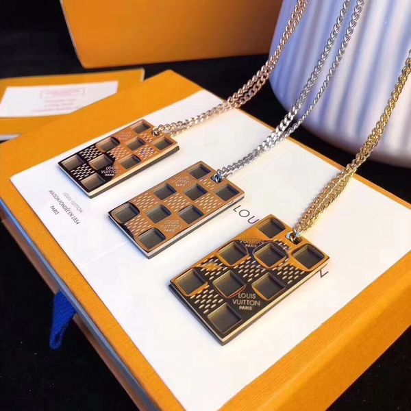 

2019 new korean fashion creative women's metal necklace exquisite bag modeling pendant jewelry lady plated 3 colors clavicle chain with, Silver