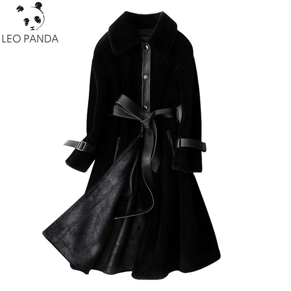 

superior quality real fur coat women 2019 winter fashion sheep shearling fur jacket female mid long natural wool coats outerwear, Black