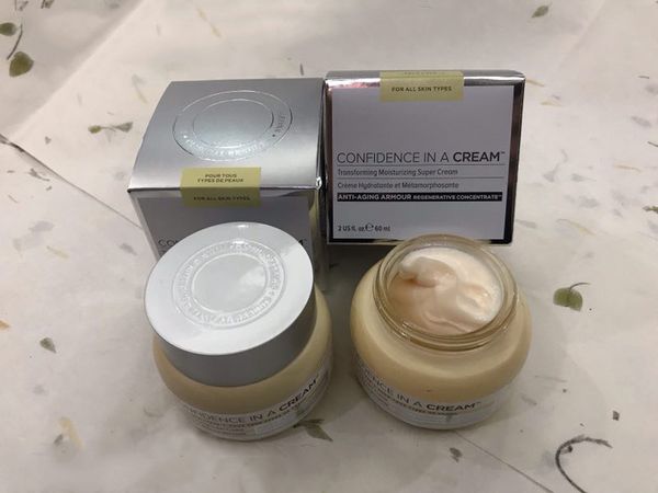 

Confidence in a cream for all kin type tran forming moi turizing uper cream dhl hipping