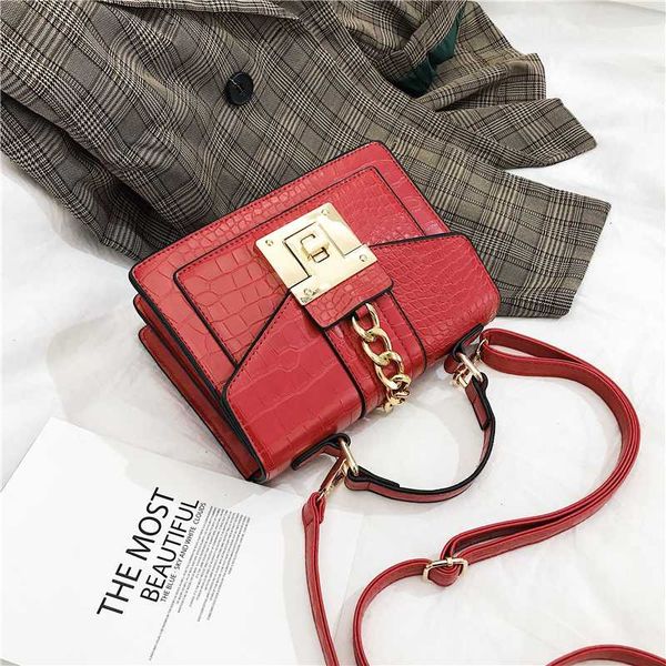 

crocodile sac pattern crossbody bags pu leather purse rivet messenger bag small flap handbag fashion lady shoulder bag