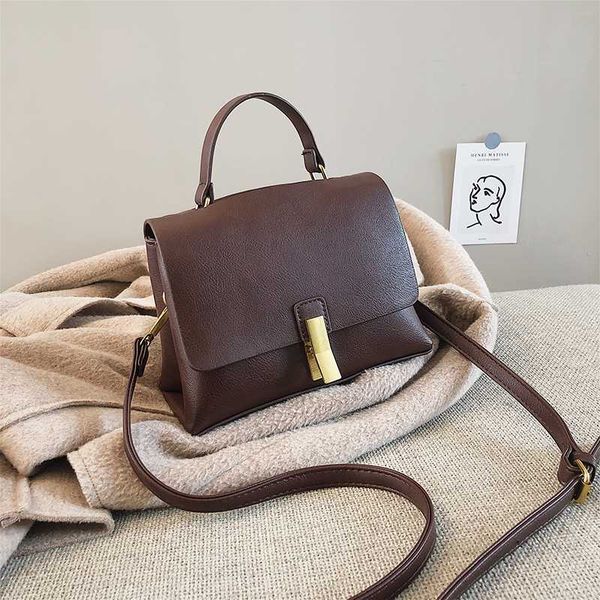 

sense of female bag 2019 new wave of wild fashion style texture messenger bag