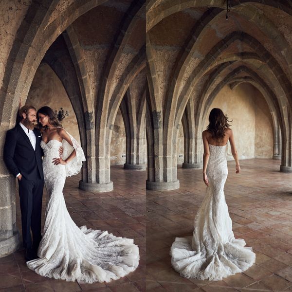 

2020 mermaid wedding dresses with cape sweetheart lace appliques court train country wedding gowns customized modest boho bridal dress, White