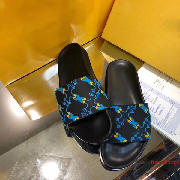 

luxury designers slippers classical black flip flop designer scuffs men women flat shoes summer beach slippers genuine leather slippers