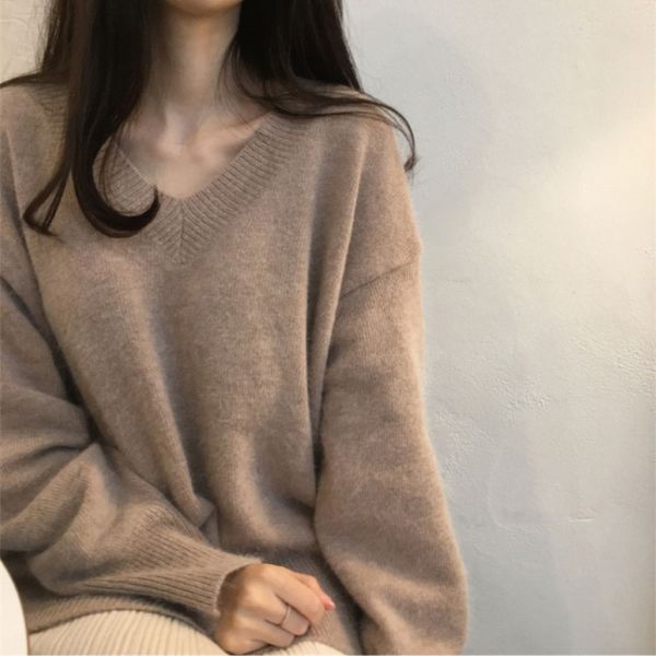 

beliarst 2019 autumn and winter new women's v-neck sweater casual loose knit bottoming shirt simple solid color cashmere coat, White;black