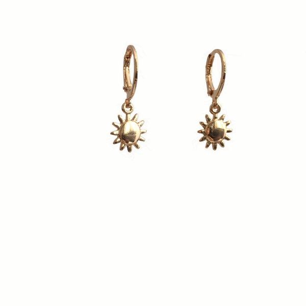 

casual women earring gold color plating small sun charm hoop earring, Golden