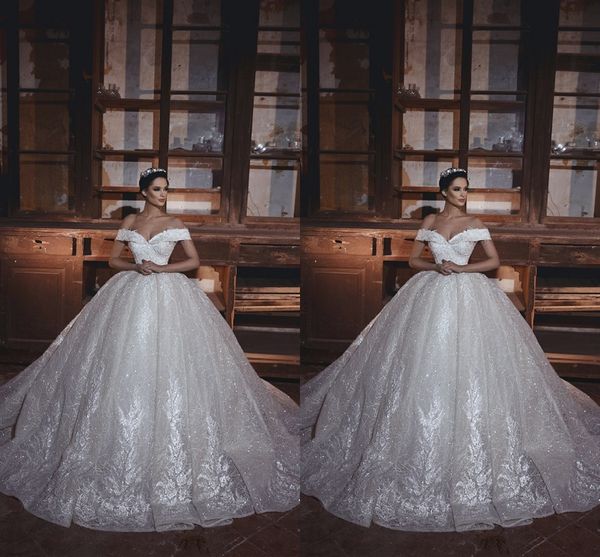 

Gorgeous Ball Gown Wedding Dresses Lace Appliques Bridal Gowns Plus Size luxury arabic Wedding Dress dubai robes de mariée