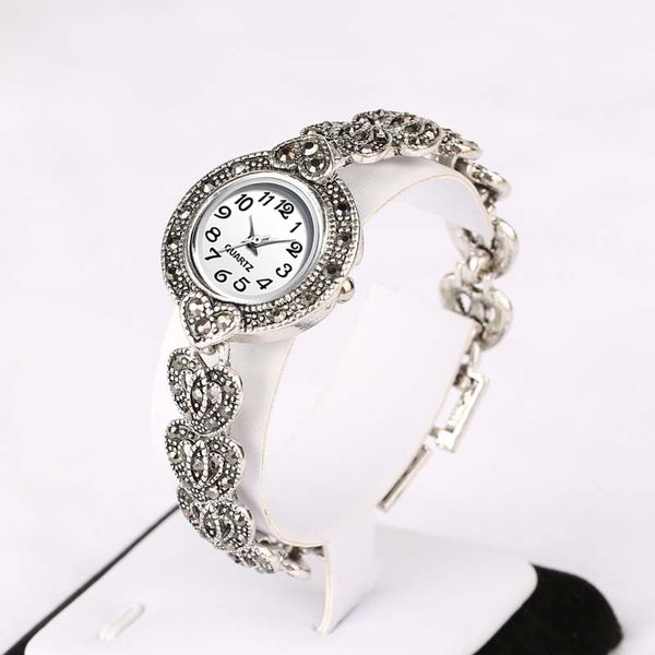 

2019 new quartz watch women fashion antique silver women's watches bright black crystal vintage bracelet quartz-watch, Slivery;brown