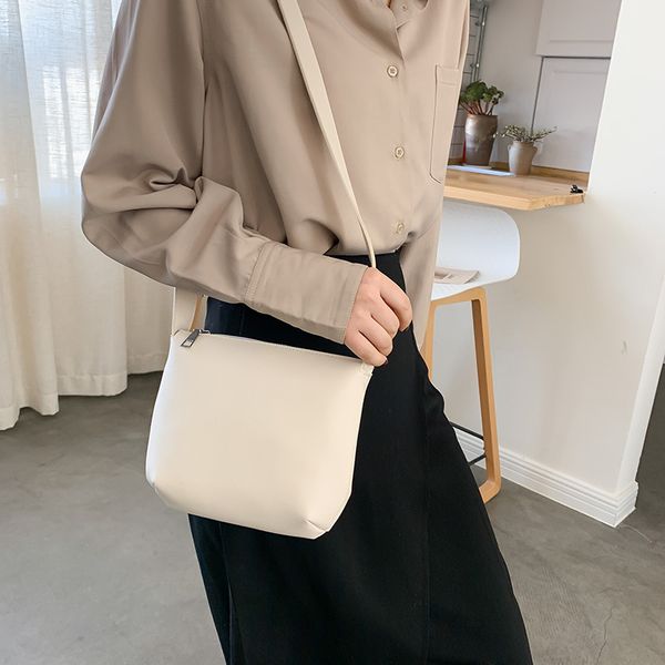 

simple shoulder bag japanese and korean fashion literary travel personality female bag solid color crossbody