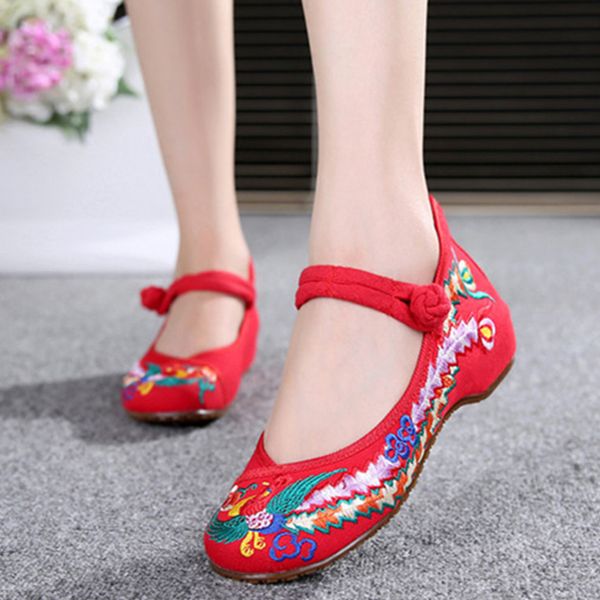 

women vintage embroidery chinese style phoenix casual retro flat buttons shoes, Black