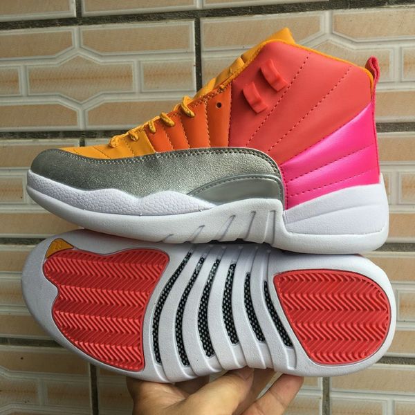 

2019 new 12 gs punch mens basketball shoes racer pink grey jumpman 12s designer sport sneakers des chaussures trainers zapatos size 13