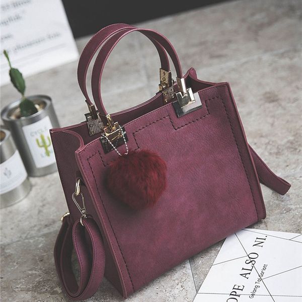 

ladies handbag, fashion messenger bag, retro korean version of the female bag, the trend of hair ball jewelry flip rose red