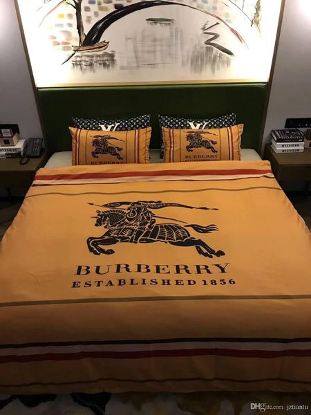 

european classic stlye fashion brand horse pattern bed linens 4pcs cotton bedding sets household  size fashion duvet cover