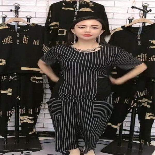 

suitable for large size women's fat mm western style suit meat-covering loose women's large age reduction slim fat sister age redu, White