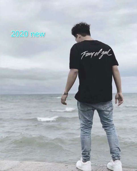 

2020 women designer t shirts 20s' gbrand tees letters printed short sleeves strawberry pattern style luxury men women t shirts lr20041, White