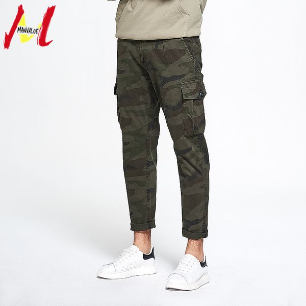 

manvalue осень и зима камуфляж комбинезоны европейский и американский свободного покроя брюки промывают брюки-карго мужские нескольких мешок, Black