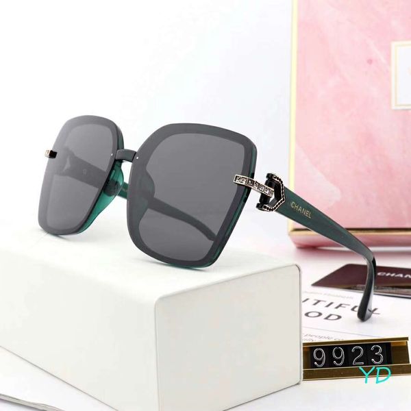 

beautiful women designer sunglasses luxury sunglasses adumbral goggle brand uv400 sun glasses model 9923 5 colors with box, White;black