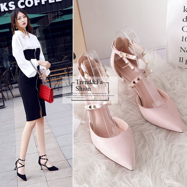 

rivet pointed high heels 2019 spring and summer new belt velvet fine and 7cm shallow-mouthed sandals women, Black