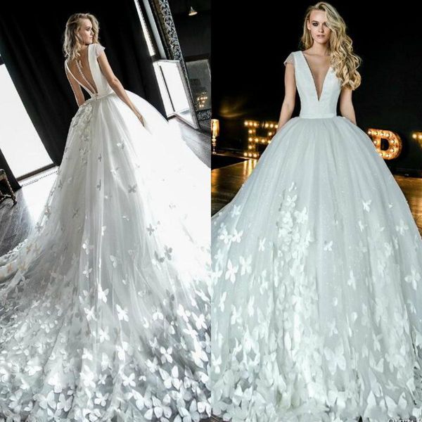 

2022 wedding dresses v neck cap sleeve romantic butterfly appliques tulle bridal gowns with sheer buttons back wedding dress bc12923 c0621x0, White