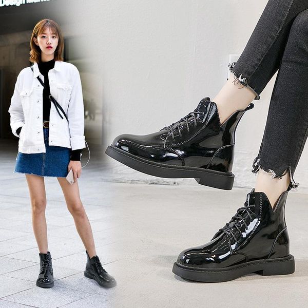 

2019 new autumn and winter leather strap leather boots martin boots short boots women korean version of the wild size 35-39, Black