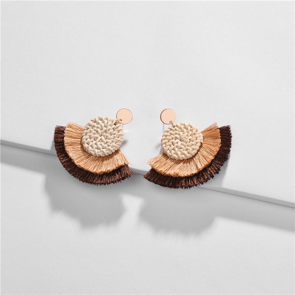 

a pair of earrings european and american big brand earrings jewelry line tassel fan-shaped rattan braid handmade multi-layer gradient eardro, Silver