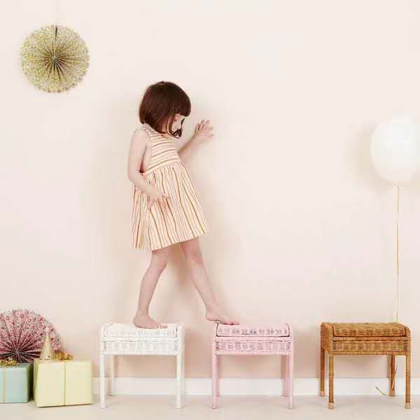 

new hand-woven storage rattan chair children's storage stool net red woven stool kids toys juguetes brinquedos gifts