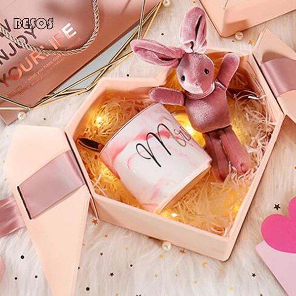 

gift wrap 520 box lipstick with hand empty exquisite korean version bridesmaid girl heart shaped b0014m