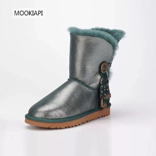 

2019 china's women's snow boots, real sheepskin, 100% wool, the most fashionable brand shoes, delivery, Black
