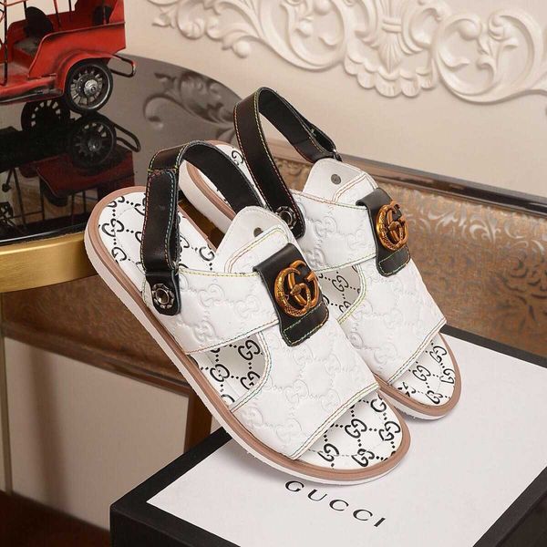 

new italian brand summer men's slippers leather quality indoor beach walking sandals men's casual shoes 40-45 size 1212124, Black