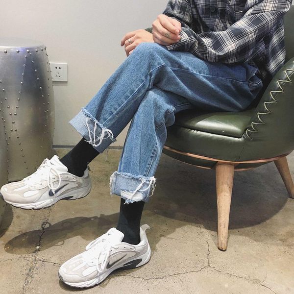 

2019 autumn fashion harajuku worn out holes cotton blue/black straight jeans men leisure streetwear directly male pants s-2xl