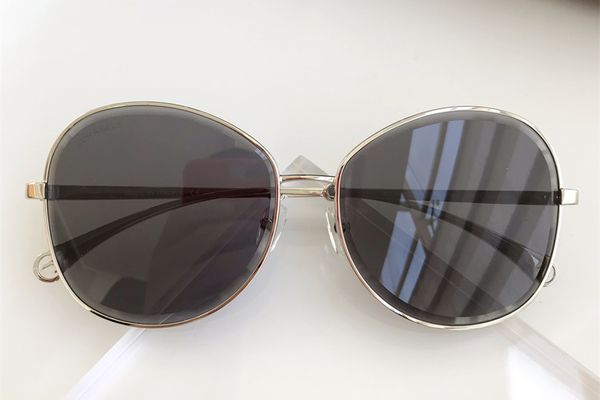 

2020 luxury vintage mirror brand designer sunglasses women/men classic round outdoor sun glasses, White;black