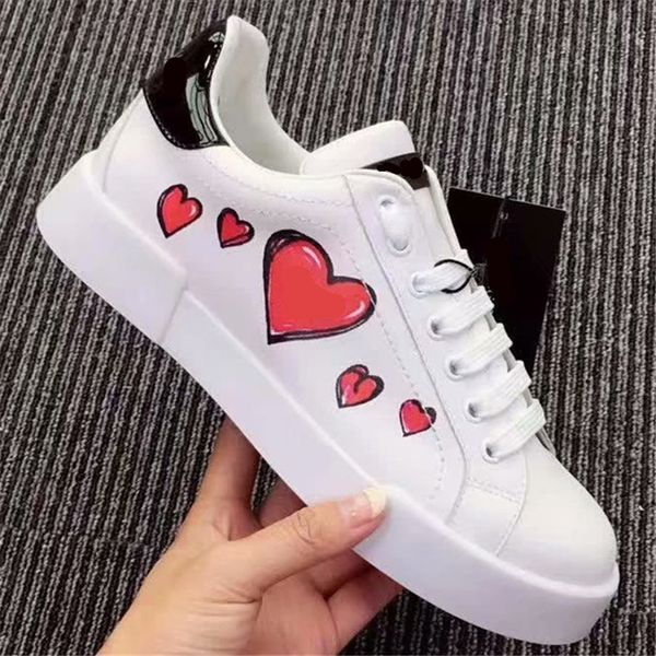 

shoes woman graffiti zapatos de mujer sport women shoes lace up sneakers runway flat woman sneakers women heart white new, Black