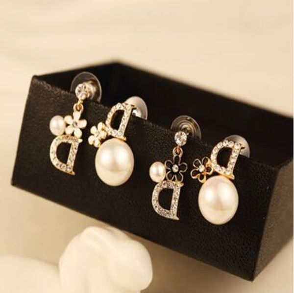 

Famous Brand Designer Stud Earrings Women Rhinestone Ear Stud Luxury Earring Jewelry Accessories with Fast Shipping