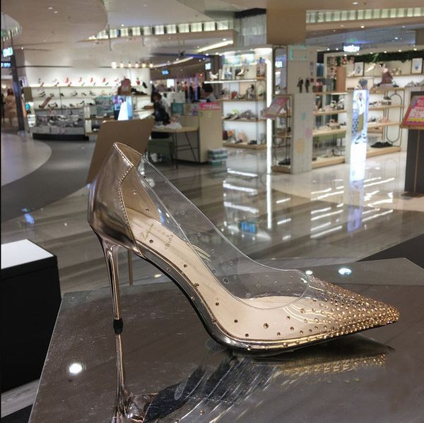 

2019 autumn new female high heel crystal transparent french pointed wild shoes, Black