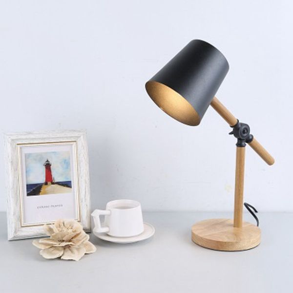 2019 Simple Decoration Wooden Led Table Lamps Nordic Eye Led Desk
