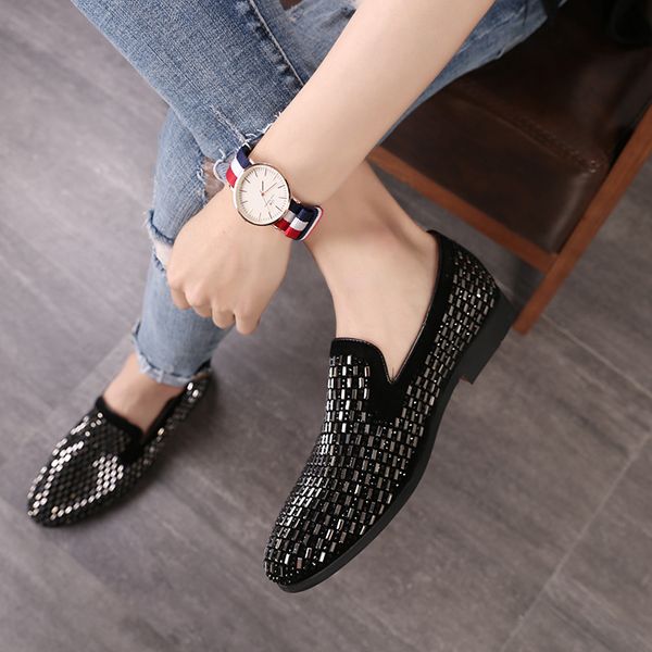 Compre M Anxiu Full Shining PVC Ladrillos Decoración Para Hombre Zapatos Formales De Vestir Suela Suave Mocasines De Gran Tamaño Del Partido Zapatos Compre M Anxiu Full Shining PVC Ladrillos Decoración Para Hombre Zapatos Formales De Vestir Suela Suave Mocasines De Gran Tamaño Del Partido Zapatos