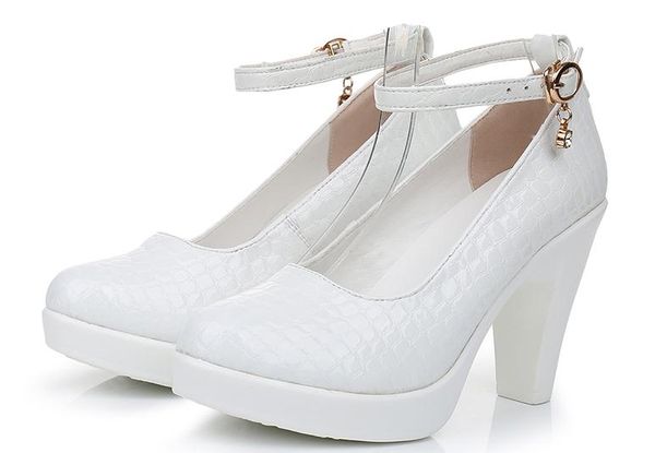 

women's shoes in spring and autumn high coarse heel round head waterproof table @117, Black