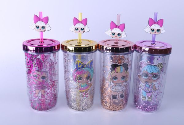 A mais recente série de bonecas de cores mistas Drinkware com canudos, copos sólidos com lantejoulas, copo de plástico de camada dupla, personalização de suporte