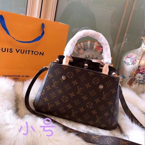 

оптовая продажа-2019 новый euramerican бренд женщины famou fashiuxury бренд esigne сумка кошельки crossbody сумка тотализаторы клатчи 27*19*