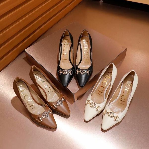 

2019 ladies wedge sandals designers flip flops design slides woman slippers gladiator sandals leather woman with the box, Black