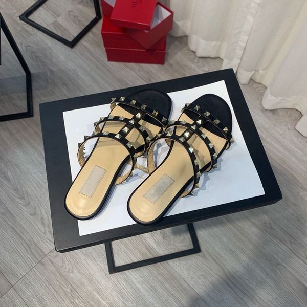 

2020 new fashion women sandals with rivet leather slipper summer beach sandales luxe flip flop women slides ing, Black