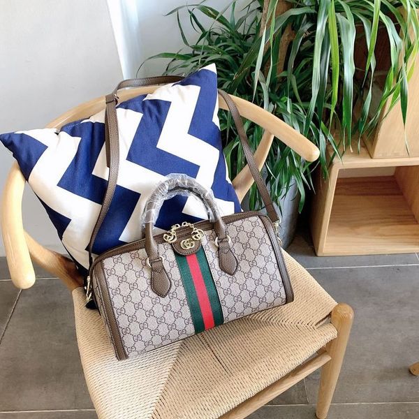 

2020 fashion ladies handbag casual outdoor bag designer quality women's classic wild women's leather handbag crossbody bag