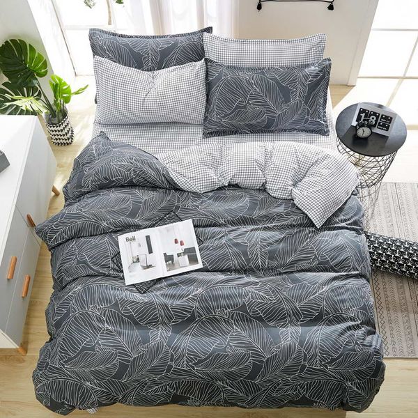

bedding set fashion house luxury bed cover sheet pillowcase wavy stripes home textile family bed linens high quality