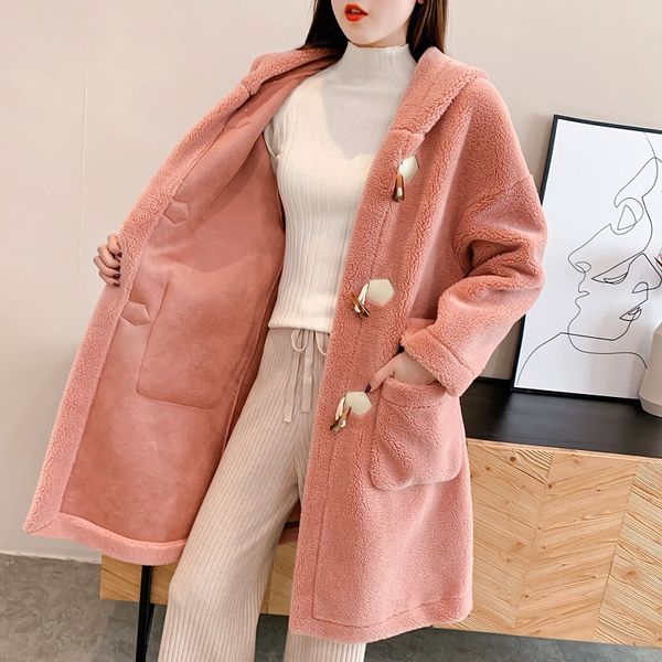 

granular lamb coat 2019 hooded loose straight coat, Black