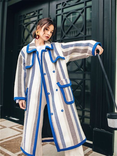 

2019 popular color matching design woolen coat women's autumn and winter korean hepburn color striped cashmere wool coat f2093, Black