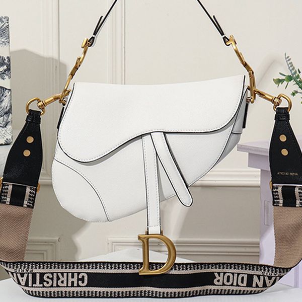 

designer luxury women handbags saddle bag retro luxury shoulder messenger paragraph rivet broadband saddle bag size25.5x20x6.5cm type2